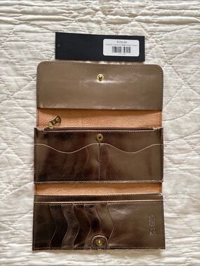 NWOT Il Bisonte Continental Wallet